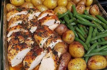 One-Pan Garlic Herb Chicken with Potatoes & Green Beans